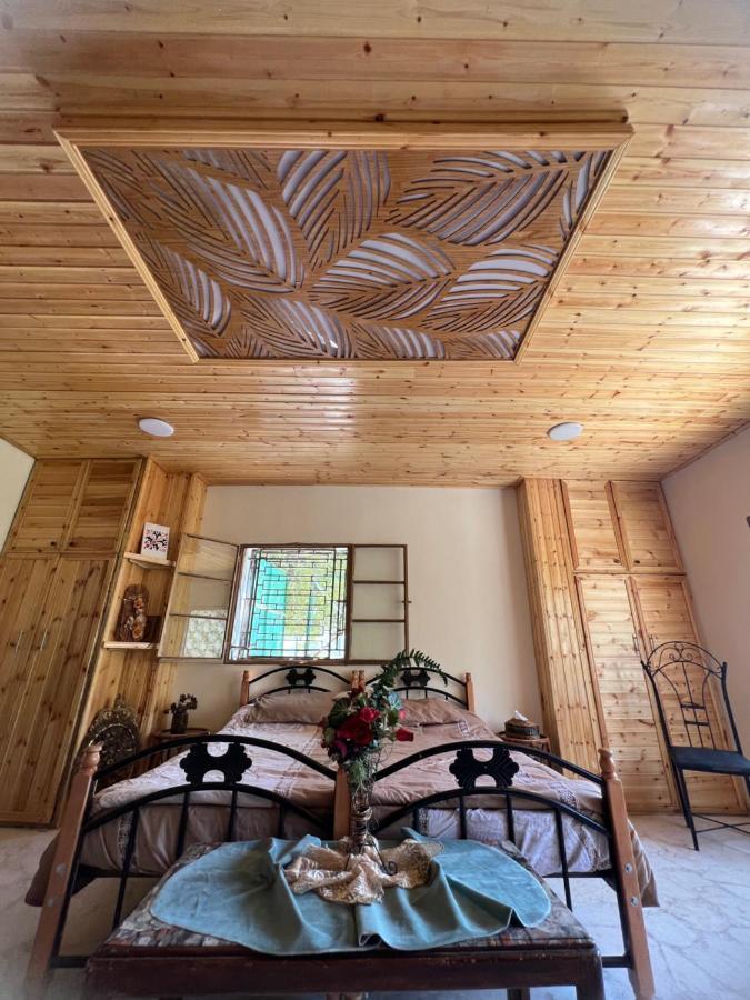 Oak Farm مزرعة الملّول Guest House Ajloun Luaran gambar